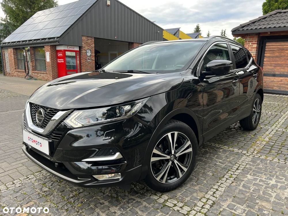 Nissan Qashqai - 2