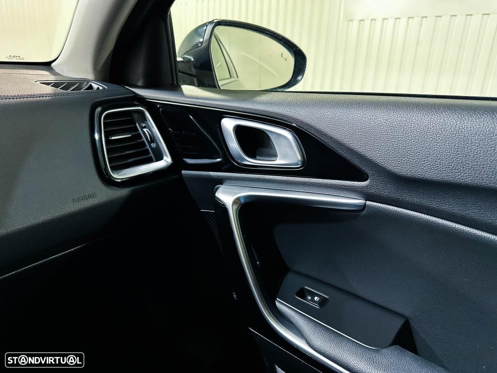 Kia Ceed 1.5 T-GDI DCT7 OPF GT Line - 24