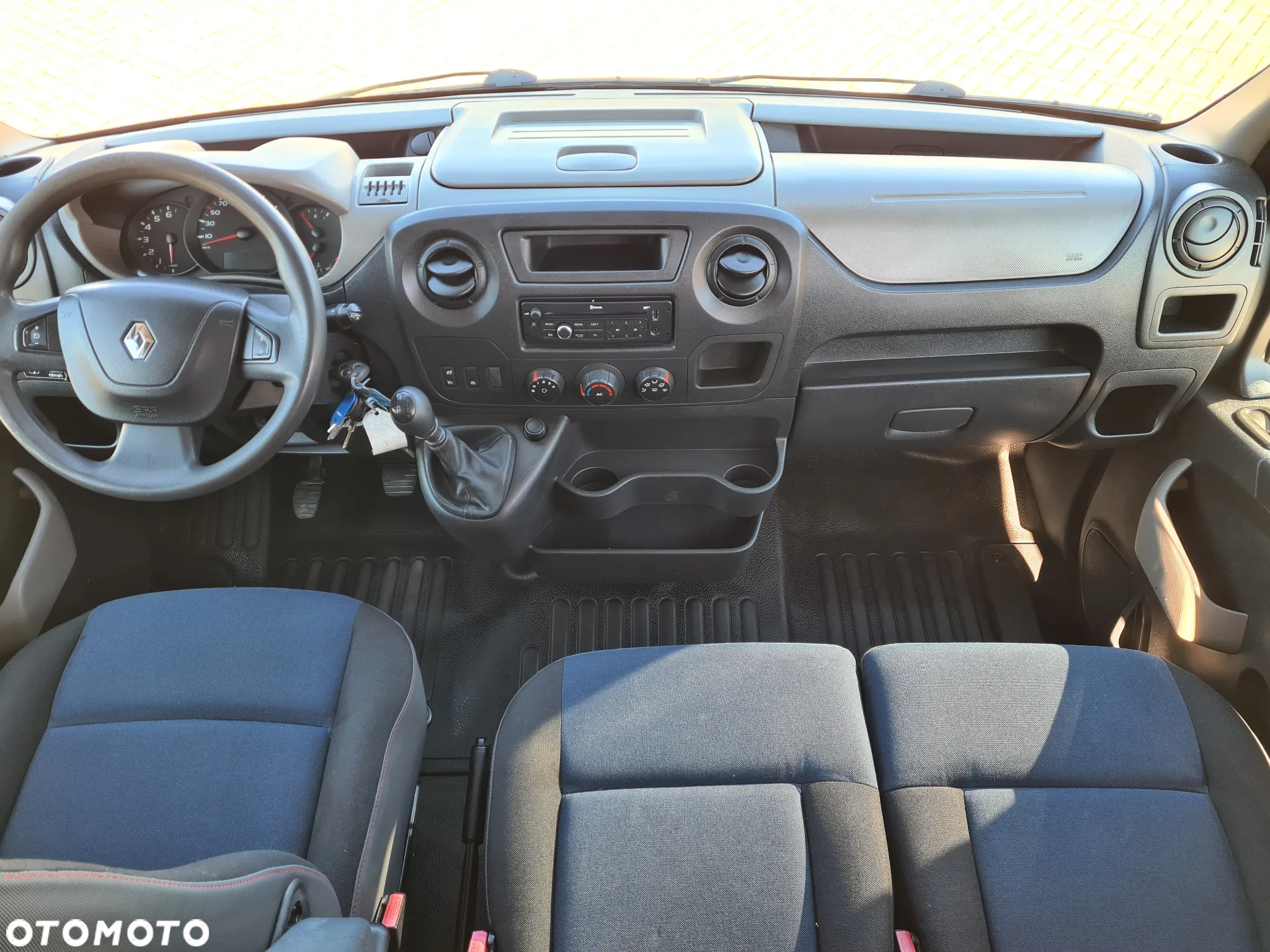 Renault Master - 11