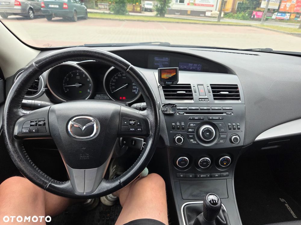 Mazda 3 - 11