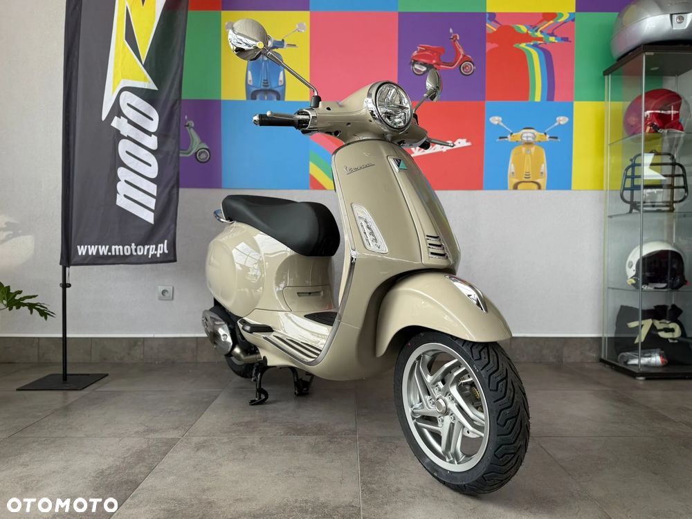 Vespa Primavera - 1