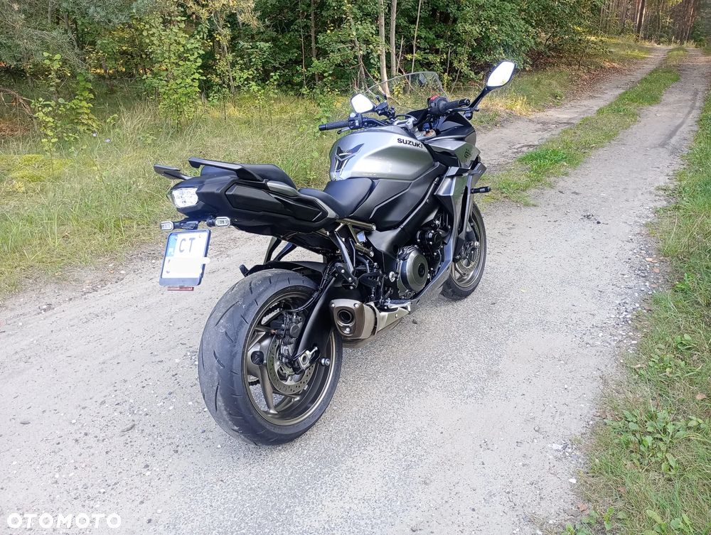 Suzuki GSX 1000 - 14