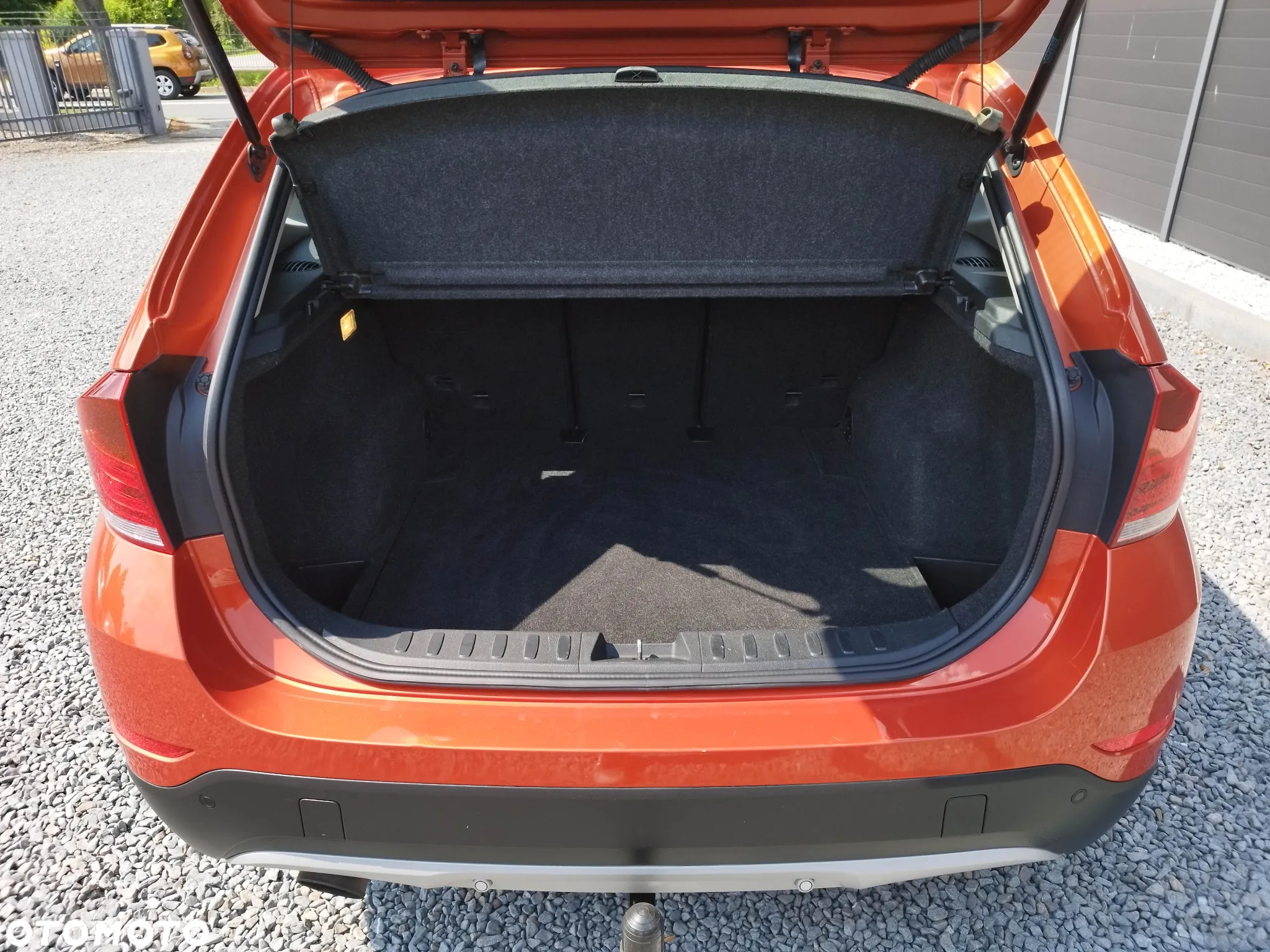 BMW X1 sDrive18i - 21