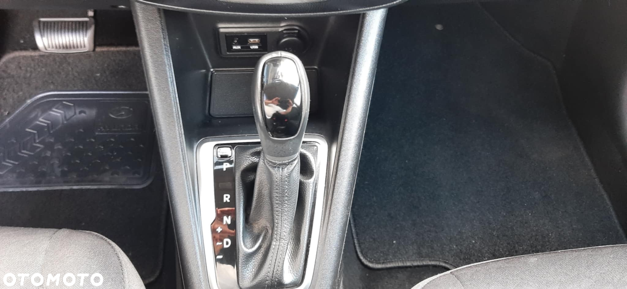 Hyundai ix20 1.6 Comfort - 25