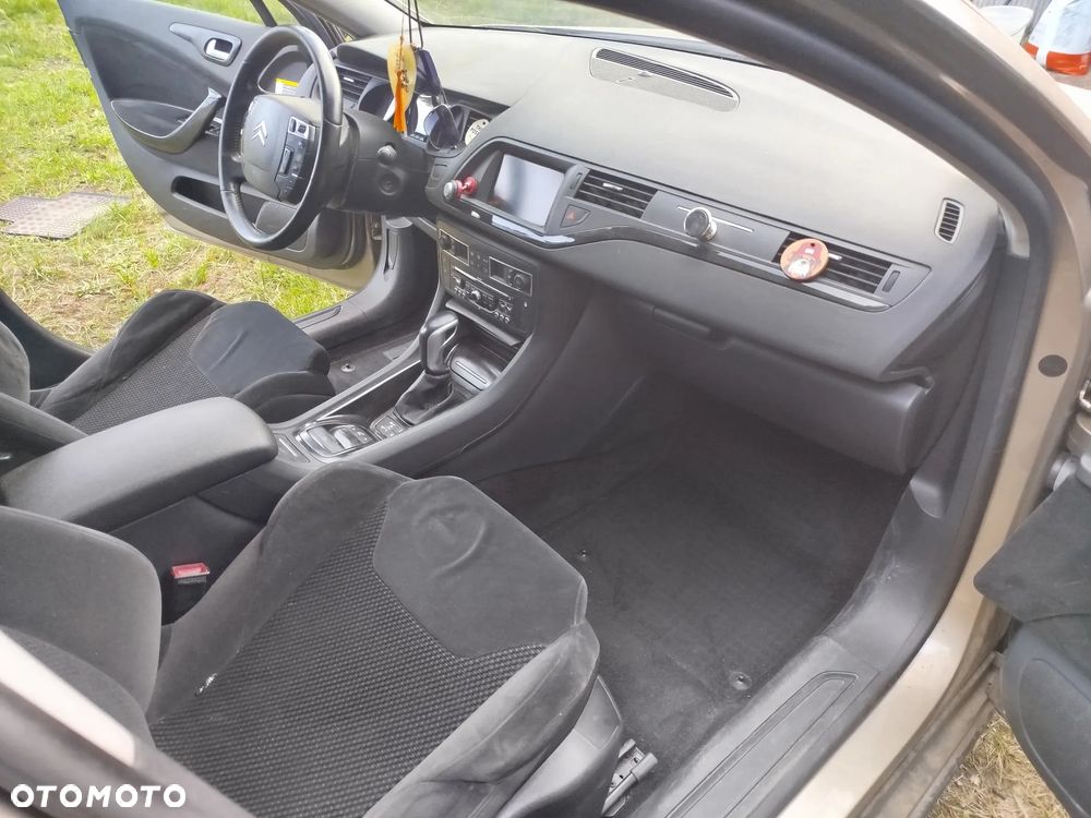 Citroën C5 2.0 HDi Exclusive - 11