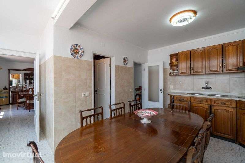 Apart T3 totalmente renovado 2 wc e marquise em Vila Real Sto. António - Grande imagem: 4/12