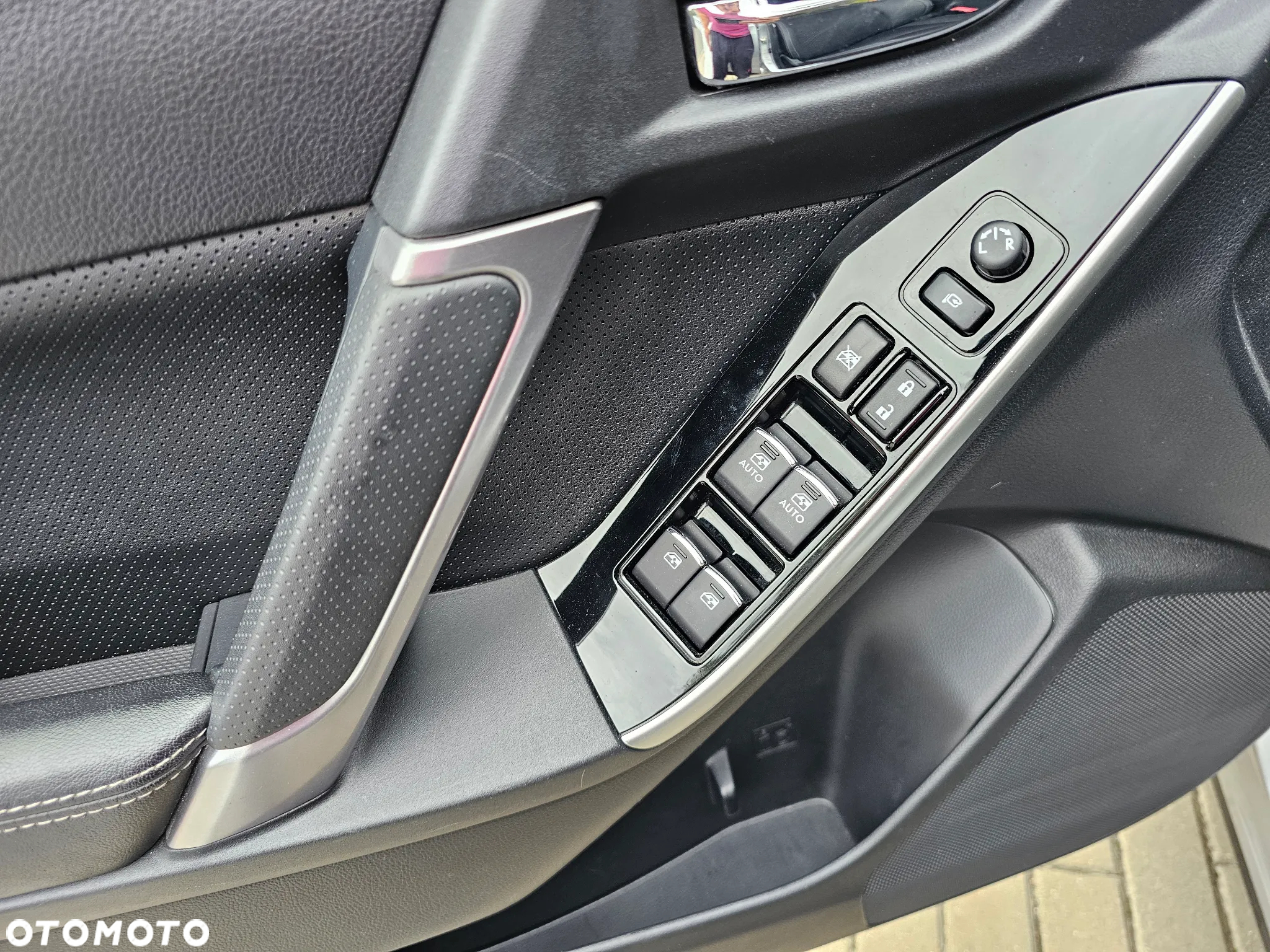 Subaru Forester 2.0 i Exclusive Lineartronic - 19