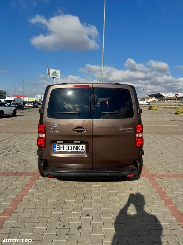 Toyota Proace 2.0 D-4D 144CP 7+1 L2H1 Comfort - 2