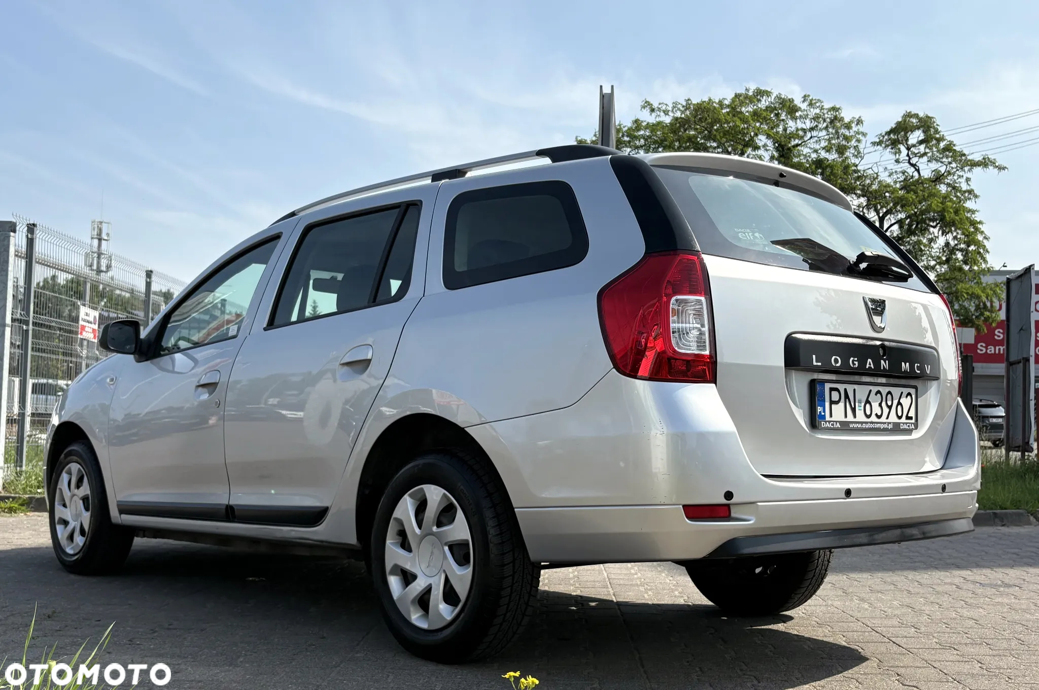 Dacia Logan MCV 1.2 16V Laureate - 6
