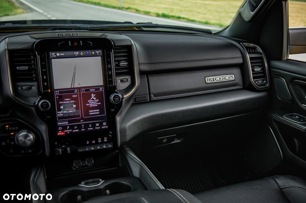 RAM 1500 Crew Cab Shortbed Rebel - 14