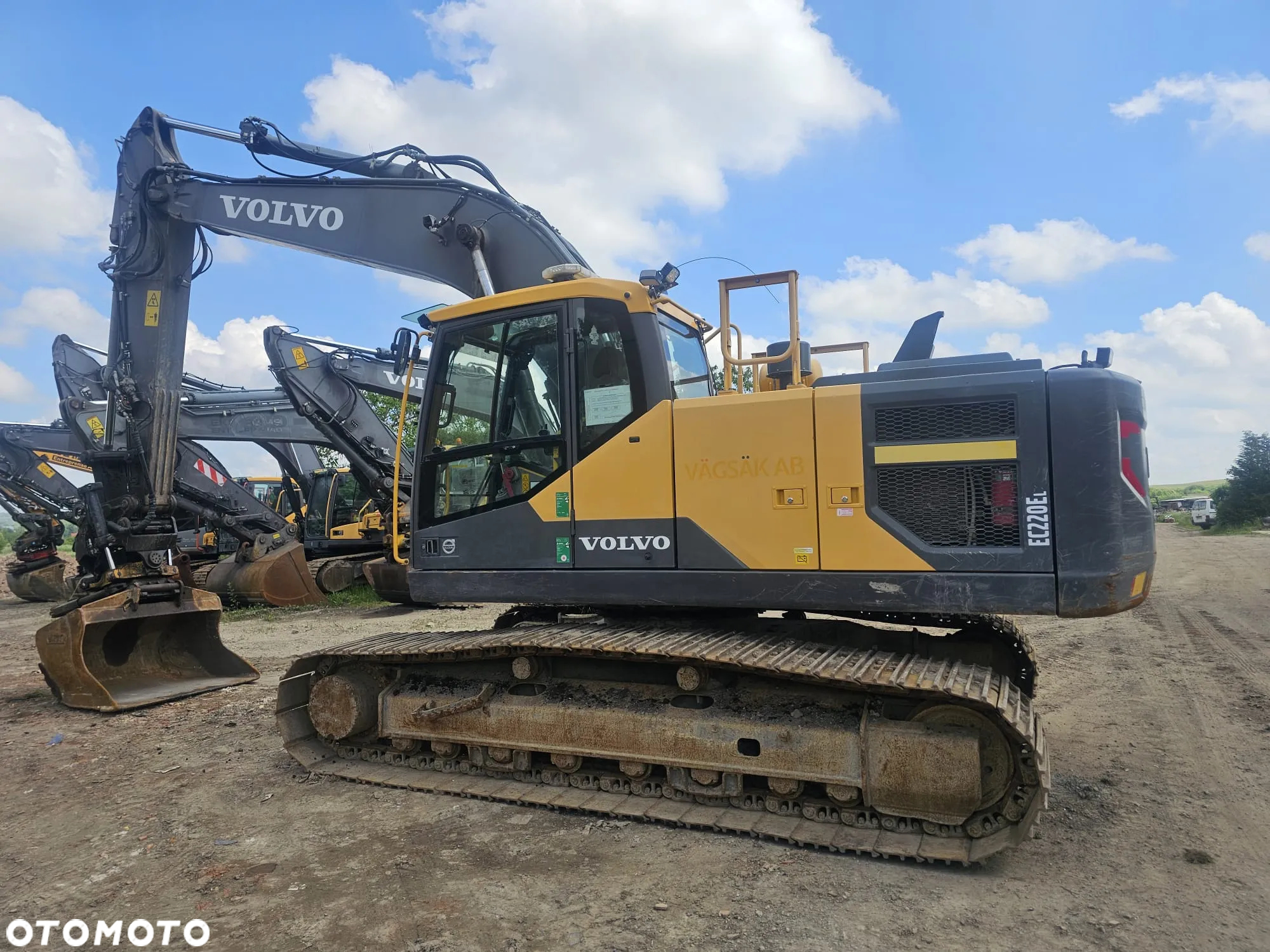Volvo EC220EL - 4