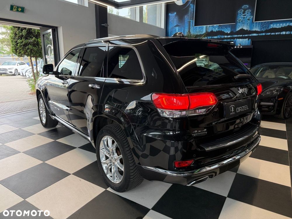 Jeep Grand Cherokee - 8