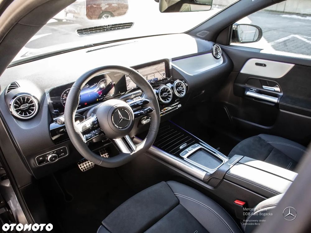 Mercedes-Benz GLA 220 mHEV 4-Matic AMG Line 8G-DCT - 7