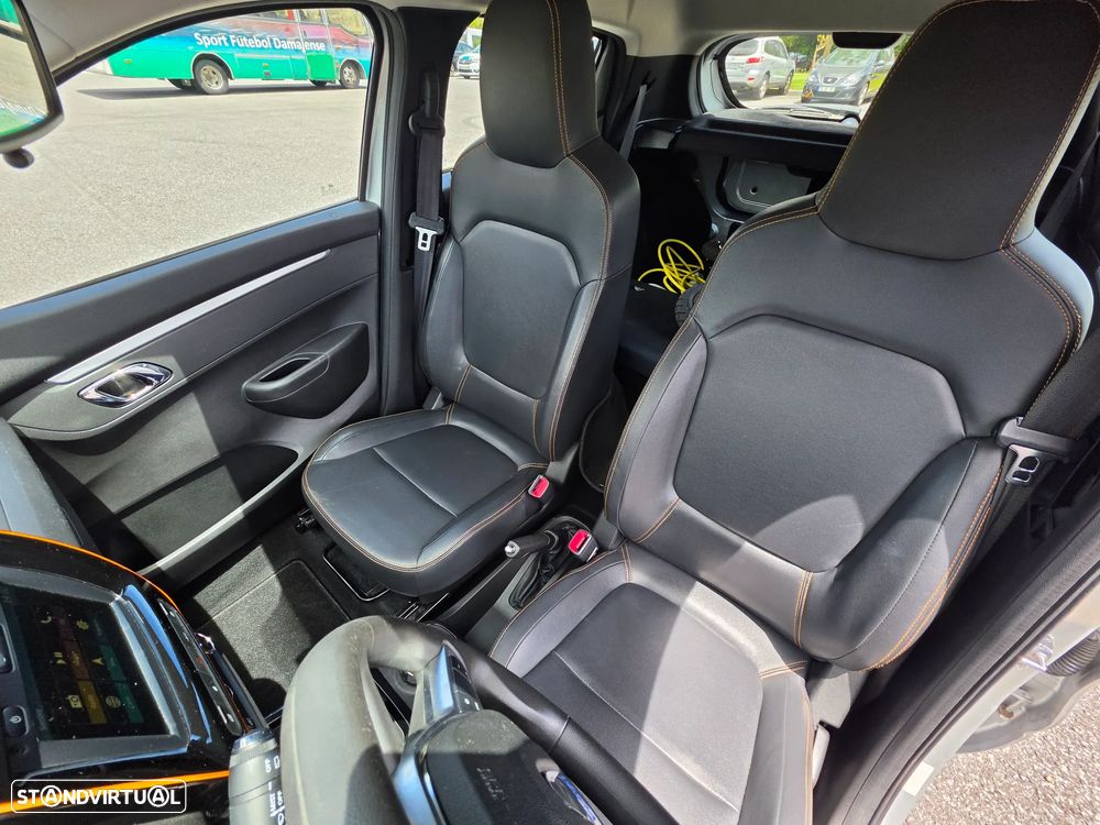 Dacia Spring Comfort Plus - 10
