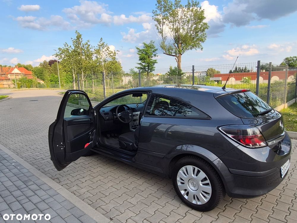 Opel Astra 1.4 111 - 8