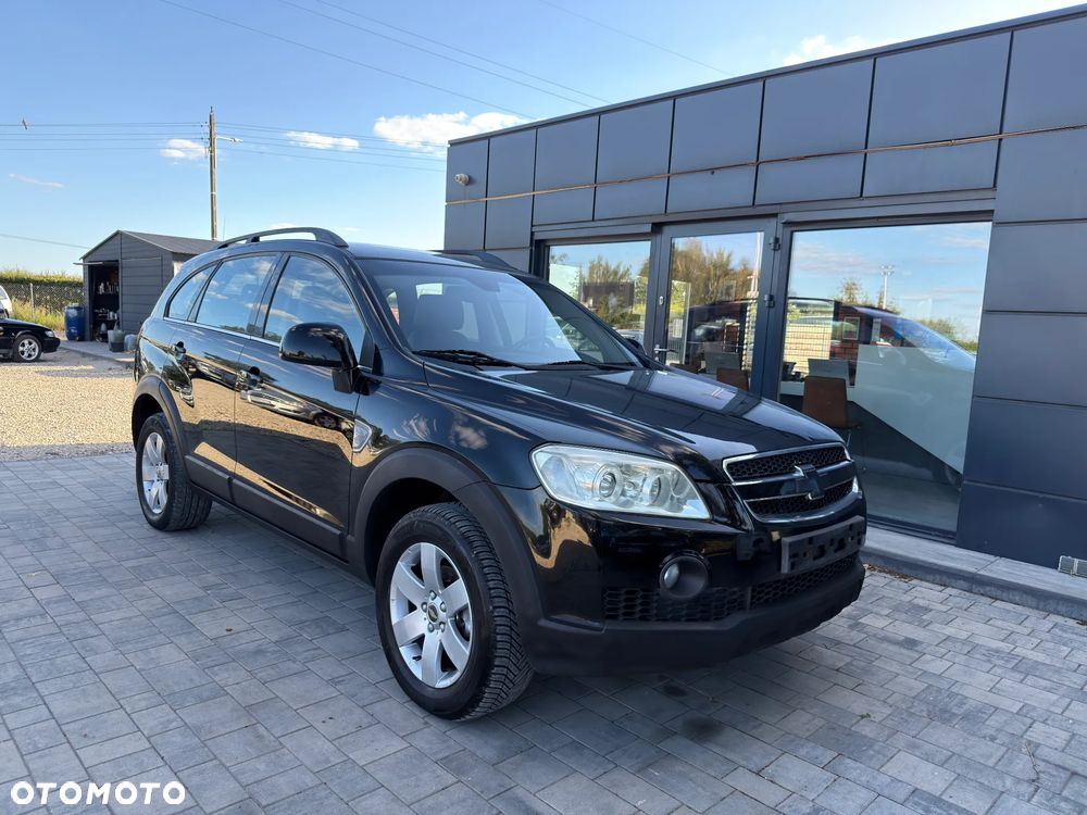 Chevrolet Captiva 2.4 4WD 7 Sitzer LT - 3