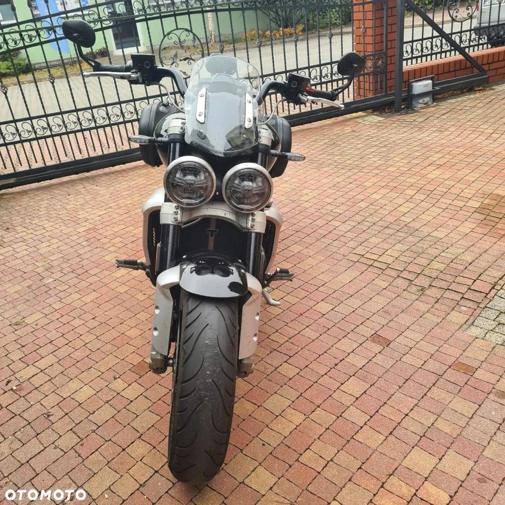 Triumph Rocket - 3