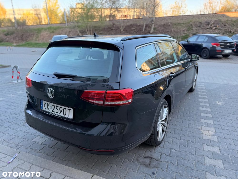 Volkswagen Passat - 8