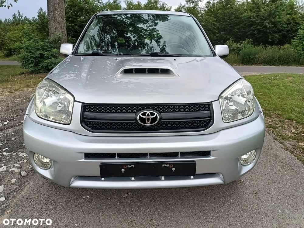 Toyota RAV4 D-4D 4x4 - 2