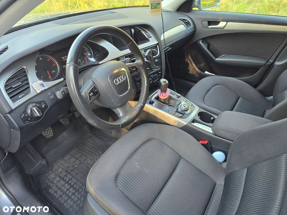 Audi A4 Avant - 35