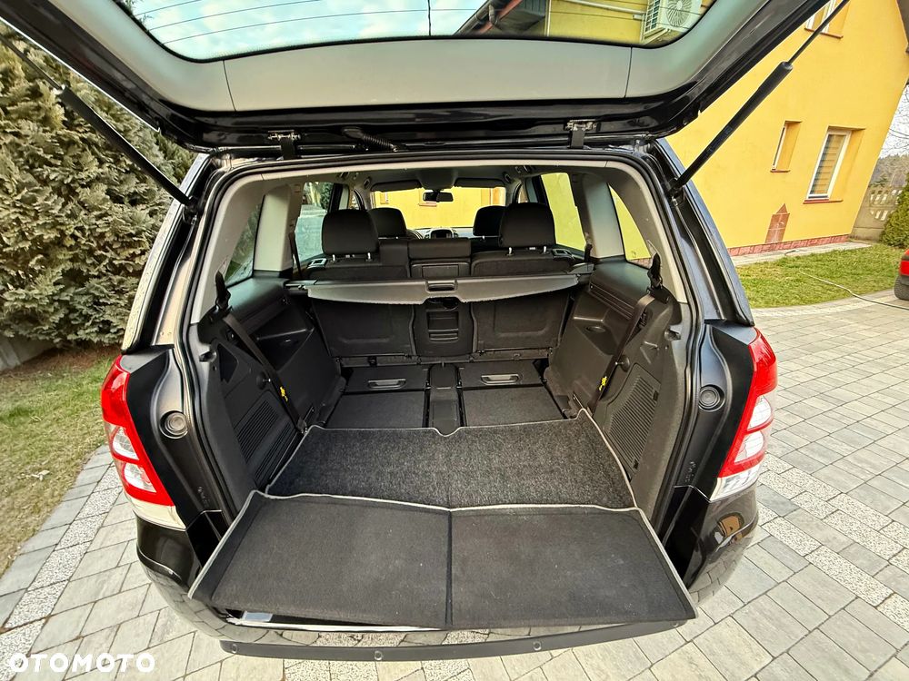 Opel Zafira 1.8 Family - 30