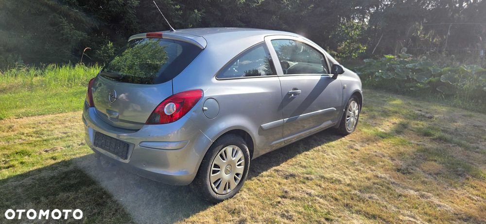 Opel Corsa - 3