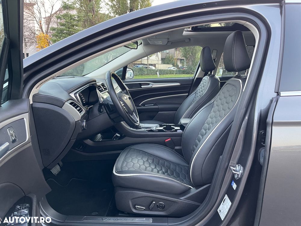 Ford Mondeo Vignale 2.0 TDCi Powershift - 6