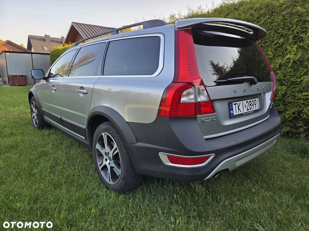 Volvo XC 70 D5 AWD Summum - 16