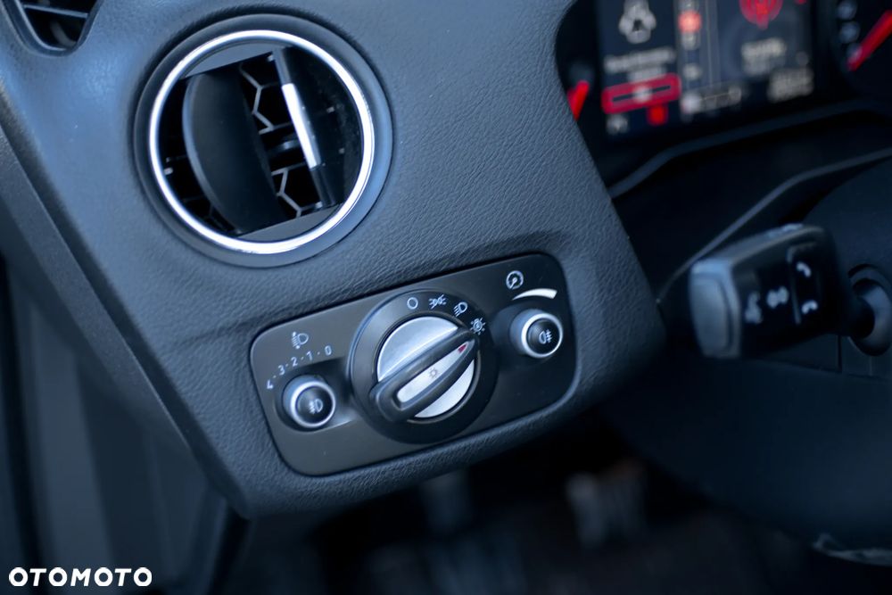 Ford Mondeo 2.0 TDCi Titanium - 16