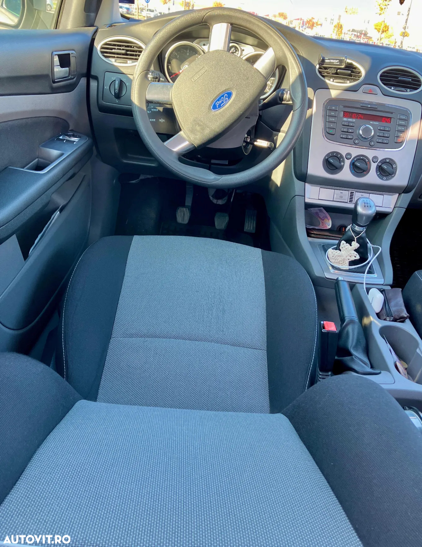 Ford Focus 1.6 TDCi DPF Ambiente - 9
