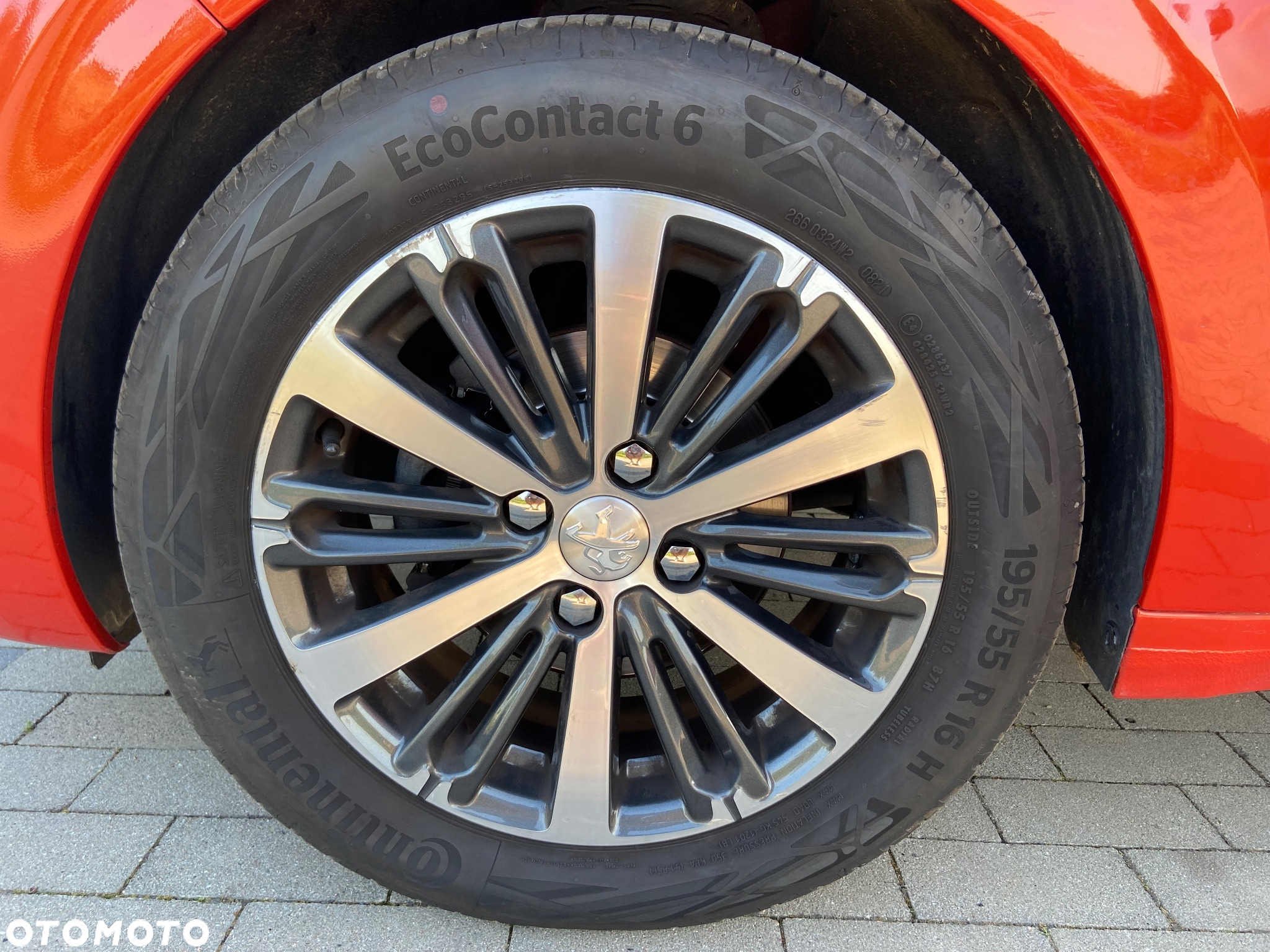 Peugeot 208 82 VTI Allure - 23