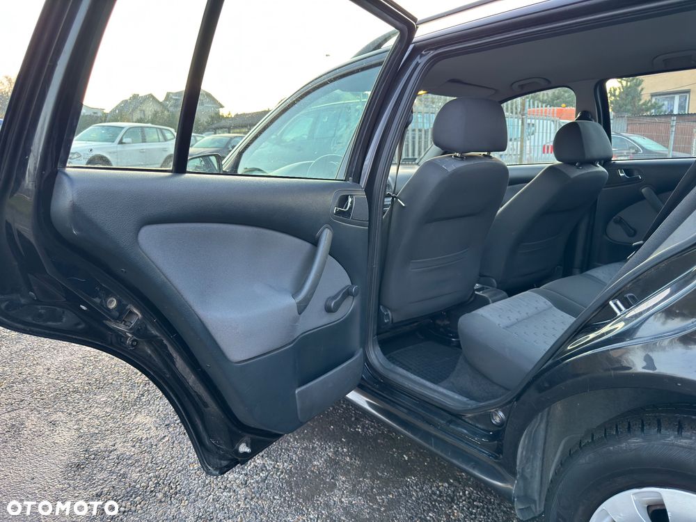 Skoda Octavia 1.9 TDI Tour - 16