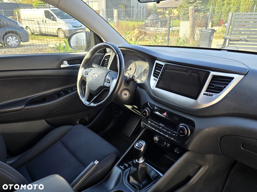 Hyundai Tucson blue 1.7 CRDi 2WD Passion Plus - 28