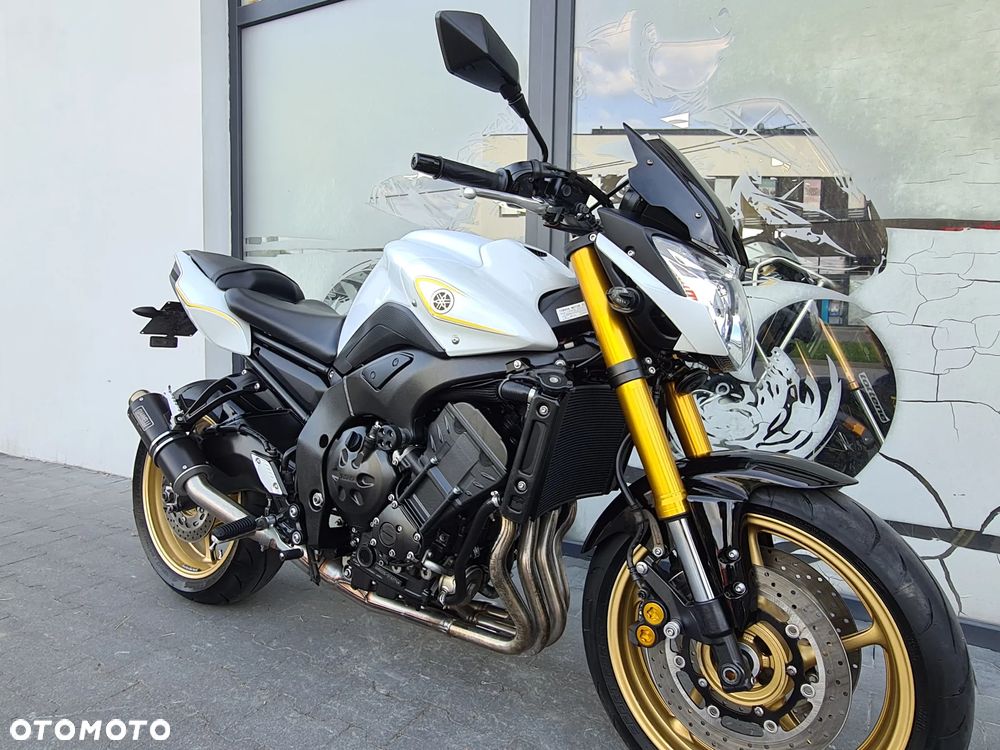 Yamaha FZ8 - 12