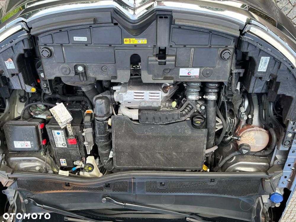 Citroën C4 PureTech 130 Stop&Start SHINE - 30