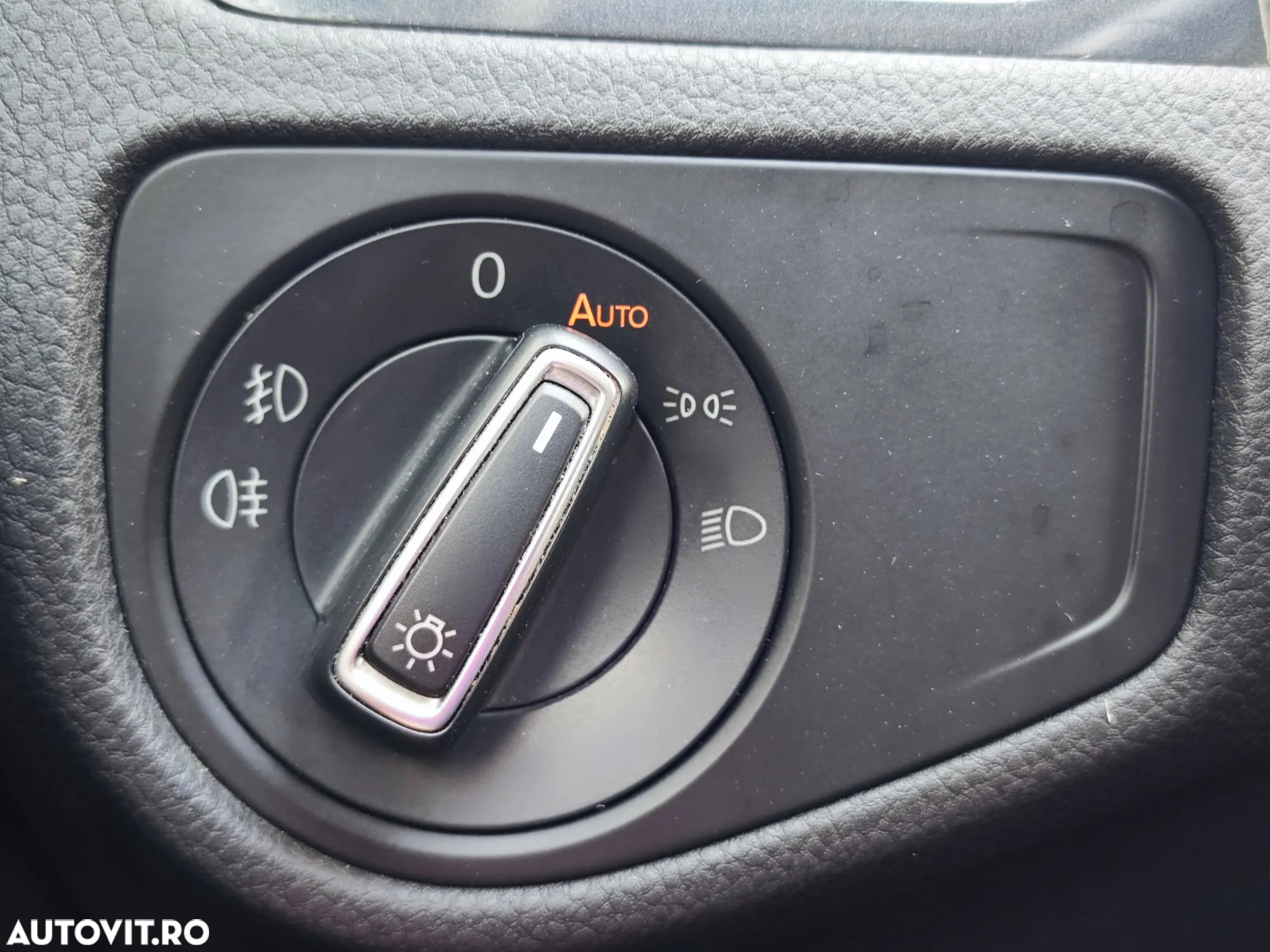 Volkswagen Golf 1.6 TDI Comfortline - 22