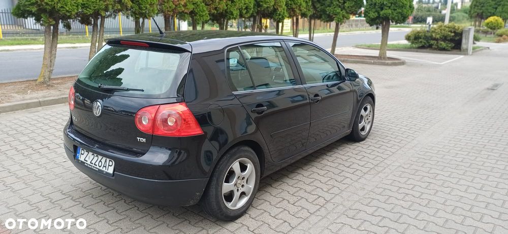Volkswagen Golf 1.9 TDI Comfortline - 4
