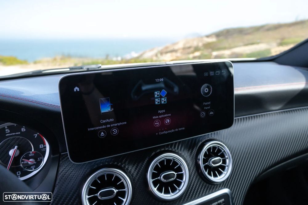 Mercedes-Benz A 45 AMG 4-Matic - 21