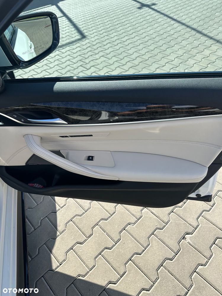 BMW Seria 5 540i xDrive M Sport sport - 26