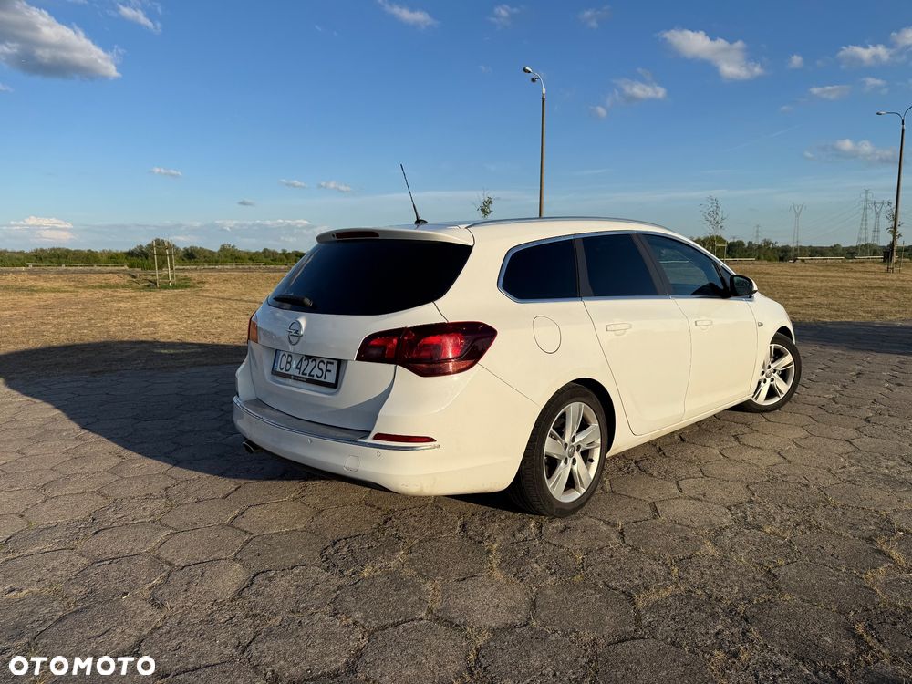 Opel Astra 2.0 CDTI ENERGY - 6