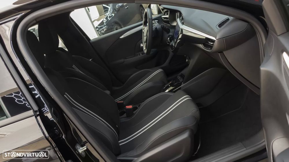 Opel Corsa 1.2 T Hybrid EdCT — fotografia 12