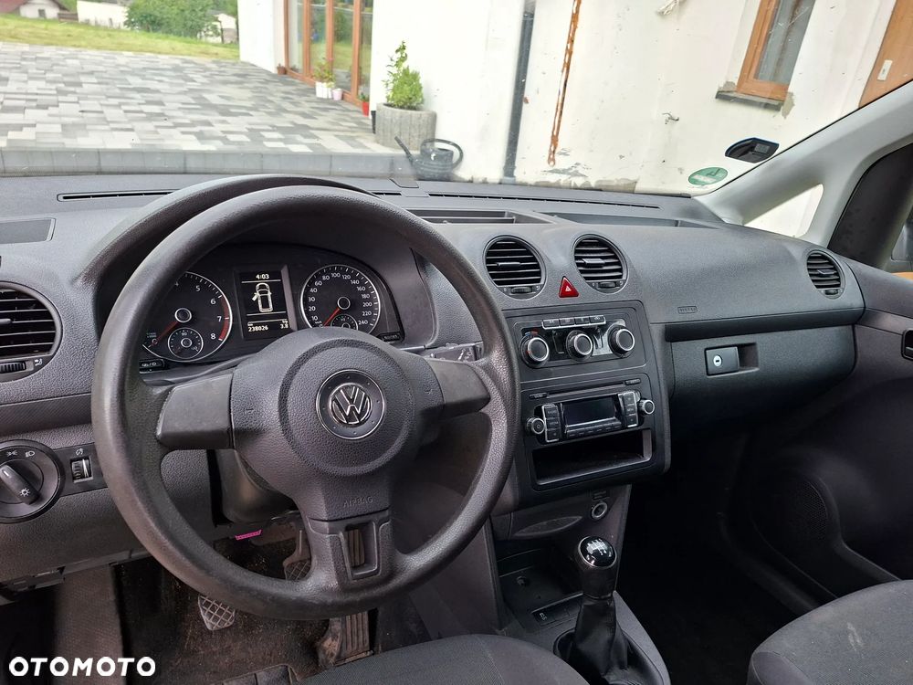 Volkswagen Caddy - 8