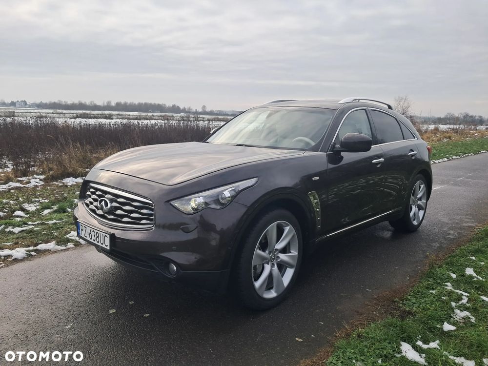 Infiniti FX - 21