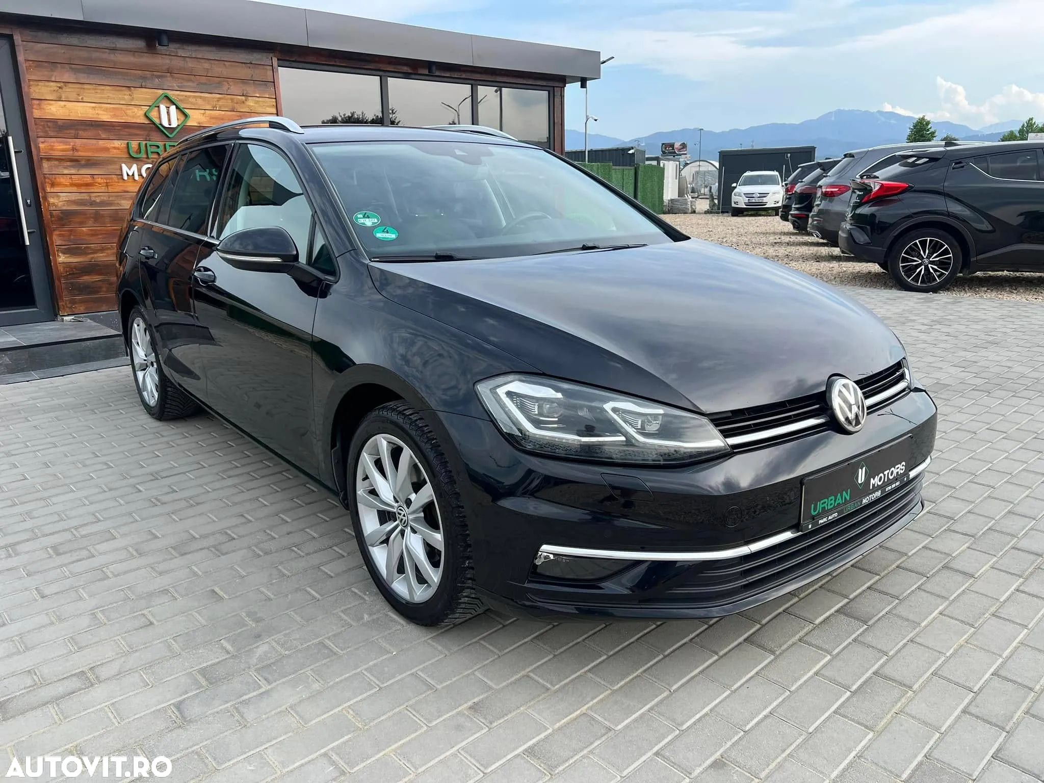 Volkswagen Golf 2.0 TDI DSG Highline - 12