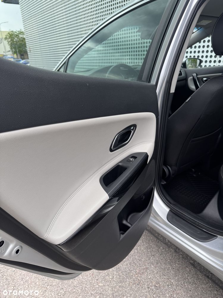 Kia Ceed 1.6 GDI DCT Platinum Edition - 16