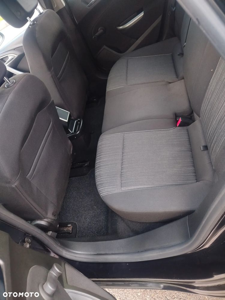 Opel Astra - 14