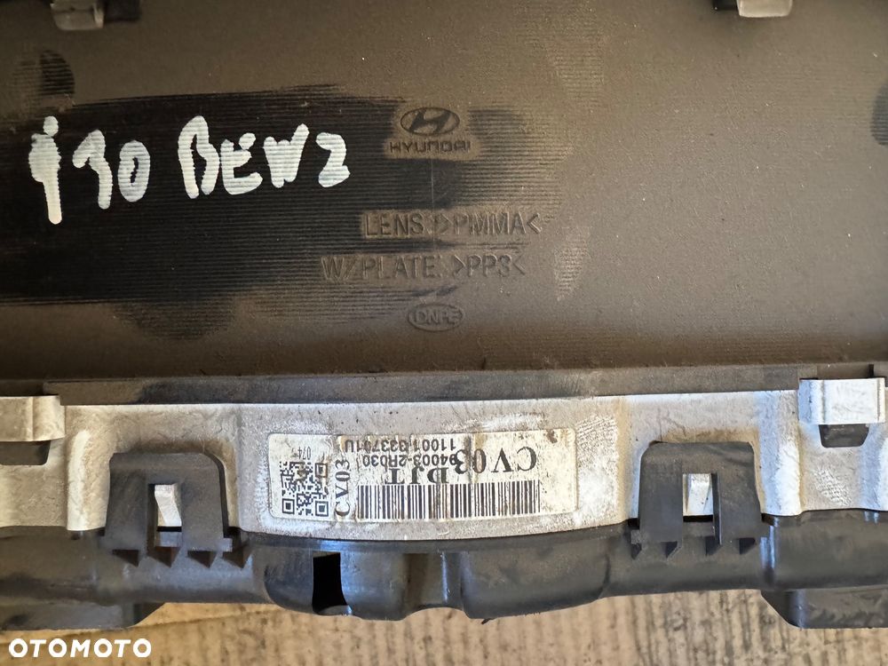 Liczniki hyundai benzyna -94003-2r030 1160113337010 -100zl  Komputer benzyna do benzyny 9030933129c  GFD-844cfs4   39112-2b100 ecu bosch 117.9.8 339  600zl  Wspomaganie elektryczne do hyundaia -1000zl 563002L700 2L56300700 4FDW0808 mpg0002A  31208 2L563-98080 FFDM0808 -100 zł kompletne  Radio  96160-2L200 -200zl  91940-2H130 08396D moduł sterownik zamka  -50zl  91950-2H530  91950-2H530-1008a08008 -100zl  Konsola deska pasy air bag komplet deska rozdzielcza sensor poduszki   -600zl  Panel klimatyzacji -200zl  Skrzynka bezpieczników -100zl  Szybka wysyłka paragon faktura Filtr powietrza do benzyny obudowa filtra powietrza dolot wąż Kolumna kierownicza - 13