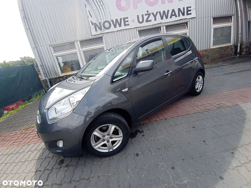 Kia Venga 1.4 L - 4