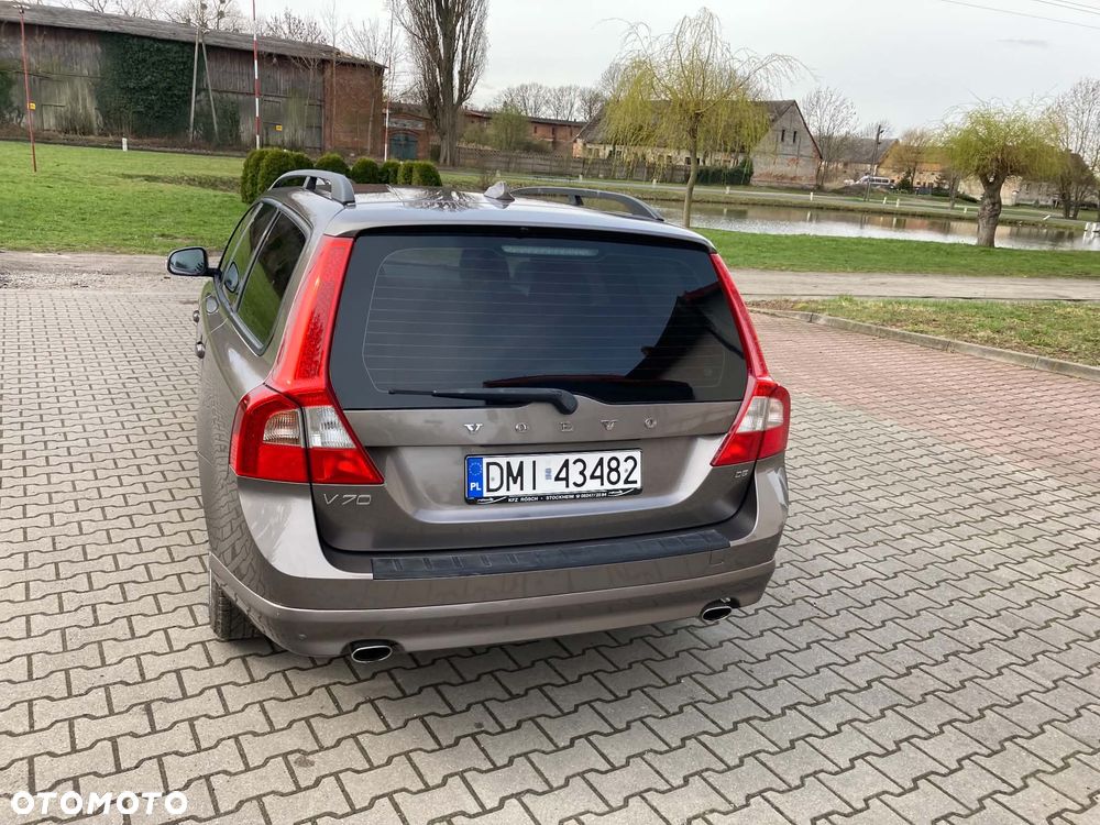 Volvo V70 D5 Kinetic - 7