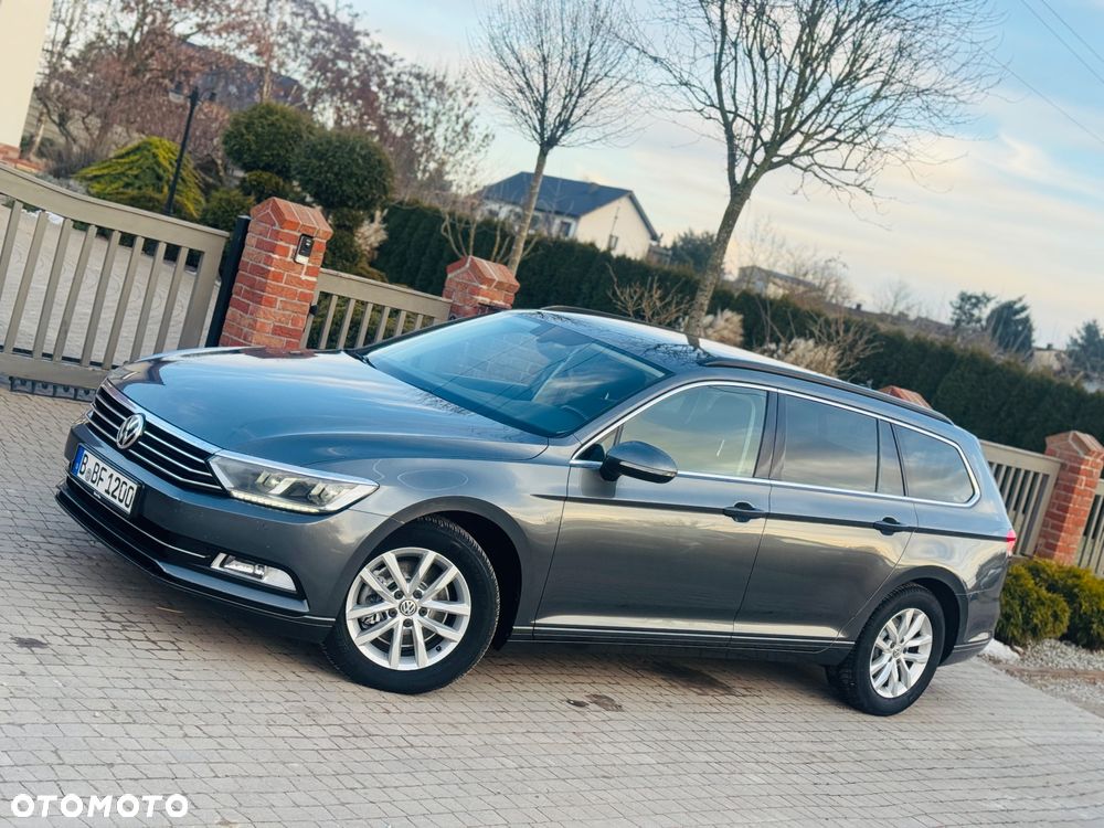 Volkswagen Passat 2.0 TDI SCR DSG Highline - 29